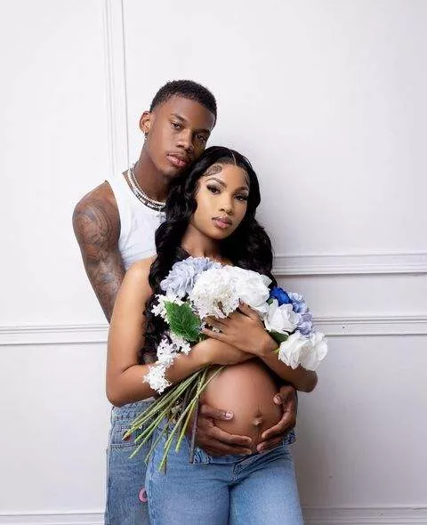 Dujuan Richards and his girlfriend Natalia Kimoya have welcomed their first child