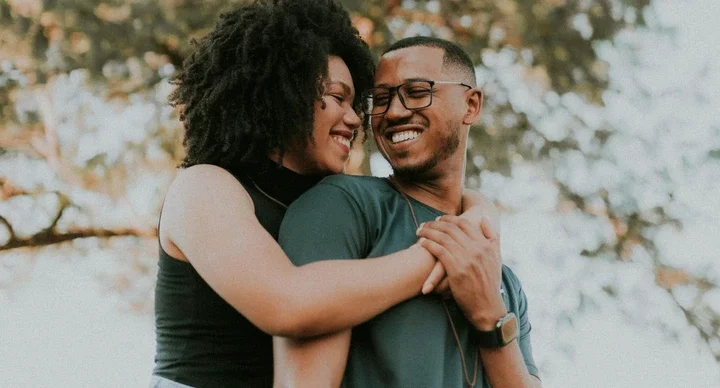 5 weird ways to strengthen bonds between couples