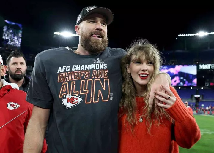 'Everything he touches turns happiness' - Taylor Swift hails boyfriend, Travis