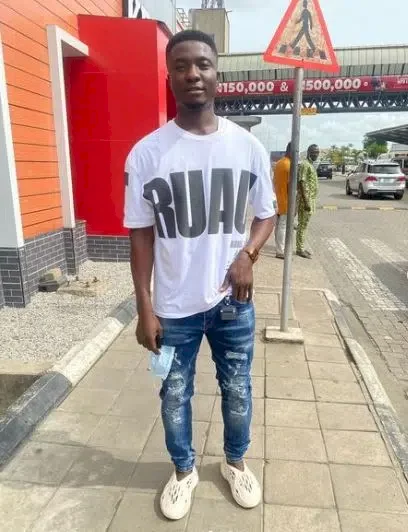'She left cos we were street hawkers' - Former purewater hawker, Jeremiah Ekuma melts hearts as he jumps on TikTok trend (Video)