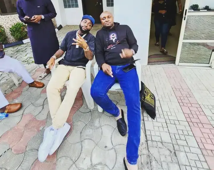 'My oga no dey wear fake' - Israel DMW brags as he shows off Davido's luxury jewelry (Video)