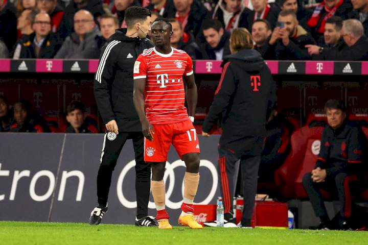 Sadio Mane picks up injury while playing for Bayern Munich just 13 days before Senegal begin World Cup campaign in Qatar