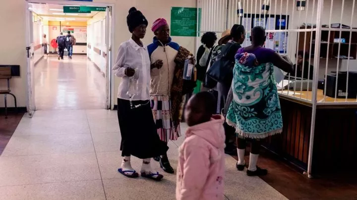 Pretoria complains about 'sick' Zimbabweans clogging South African hospitals