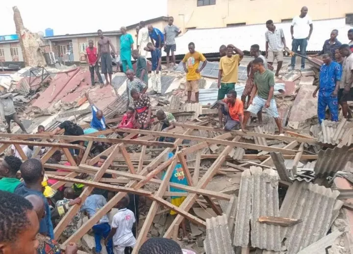 Breaking: Many feared dead as Mosque collapses during prayer in Lagos