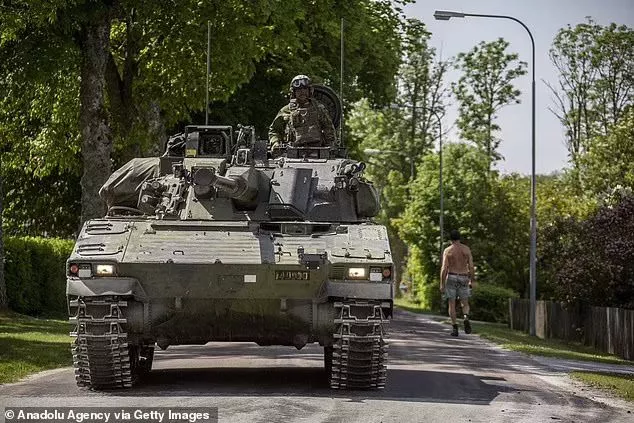 A 2015 defence bill called for a new mechanised battalion to be re-established on the island, and by 2018, the Gotland Regiment had been formally reactivated