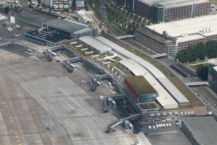 Here are the 10 oldest airports in the world