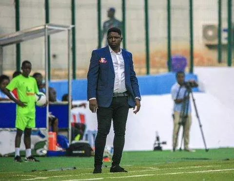 Remo Stars head coach Daniel Ogunmodede is known for his stylish outfits as well.