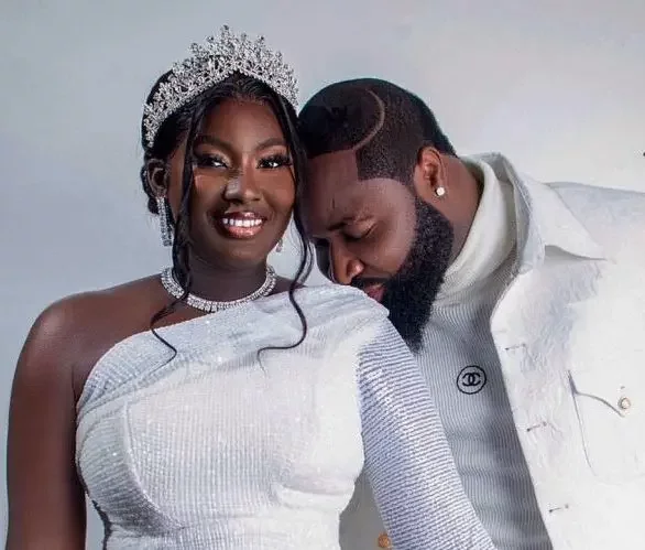 Harrysong told me he married me out of pity - Estranged wife, Alexer