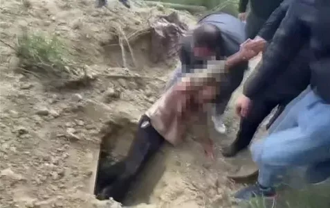 Man buried alive for 4 days rescued after police hear his muffled cries (video)