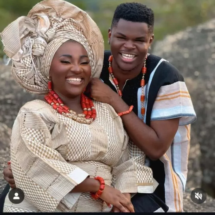 Rhuthee reacts to engagement photos of Toyosi and her 'man' Mayor Frosh