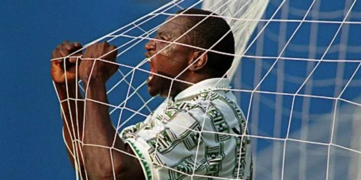 Rashidi Yekini Biography, Net Worth, Wives, Houses, Death