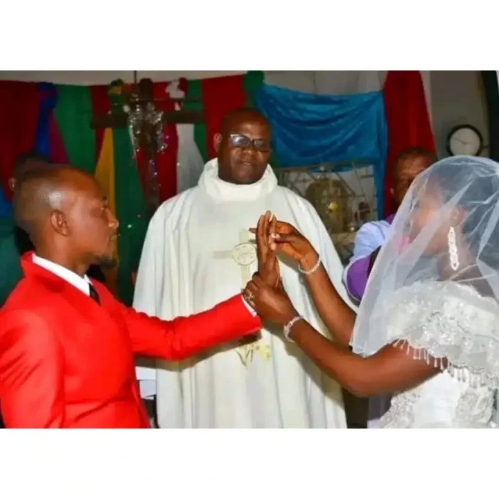 'Life no suppose hard' - Adorable moment bride and groom arrive church on a bike