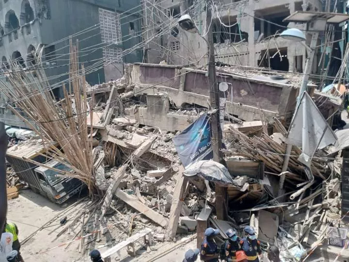 Many trapped as two-storey building collapses in Lagos Island