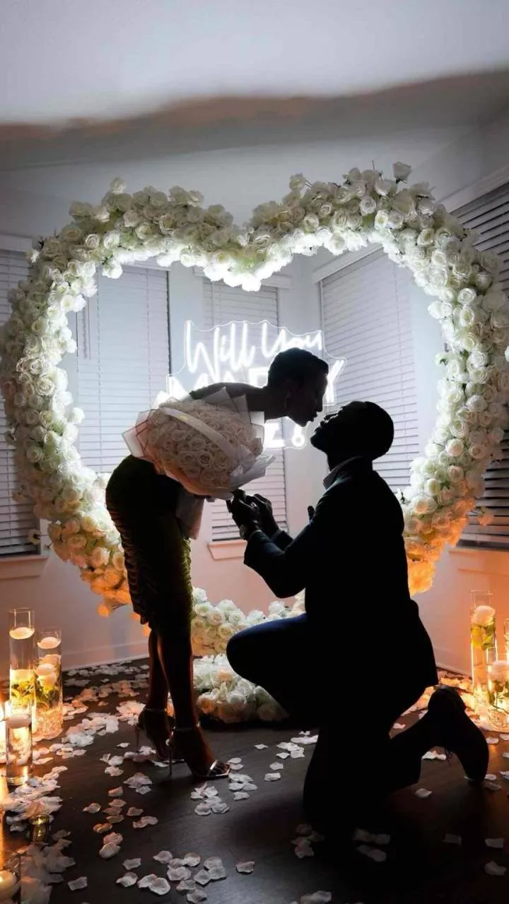 Wedding bell tolls as Taye 9ja proposes to Toni Tone