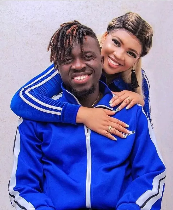 Akpororo yanks off photos with wife from Instagram