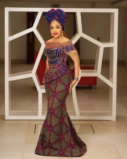 Ankara Gowns With Shiny Stones And Beadworks