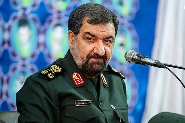 Iran Says Countries Should Protect Themselves from Attack, Claims They're Ready to Sell Them Weapons