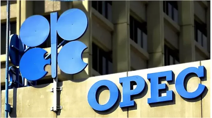 Crude prices drop after Angola quits OPEC