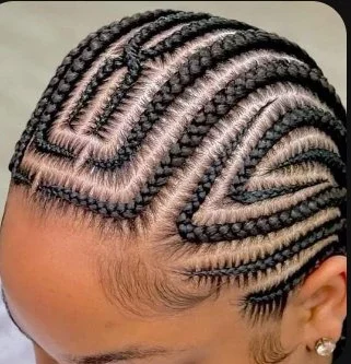 Fascinating Ghana braids hairstyles that stands out.