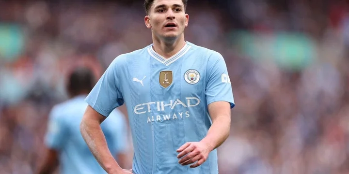 Julian Alvarez in a Manchester City home jersey