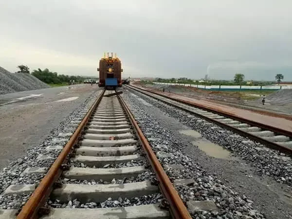 Police bust railway vandals, recover stolen tracks