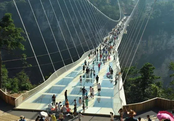 See How The Chinese Glass Bridge Was Tested Before People Were Allowed To Cross (Photos)