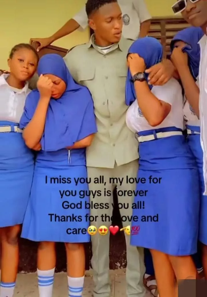 Female students cry a river as their favourite corper announces his departure from their school