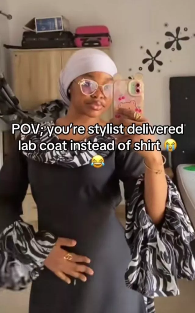 Lady vents as she shows off what she ordered versus what her stylist delivered