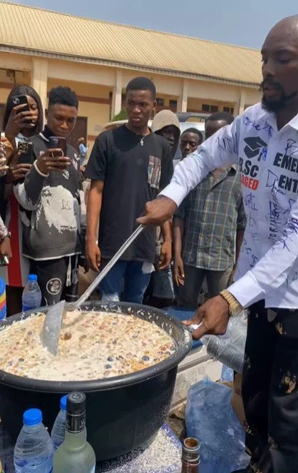 'Imagine drinking garri and you leg starts to shake' - Lady shares the 'rich man garri' she drank at her friend's sign-out party (WATCH)