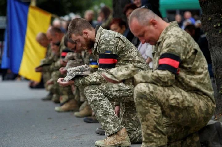Many killed as Russian missiles hit soldiers at ceremony - Ukrainian officials.