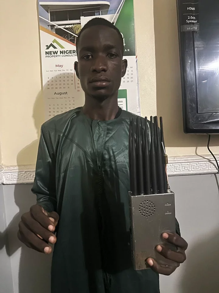 Police arrest international car thief, recover anti-tracker jammer