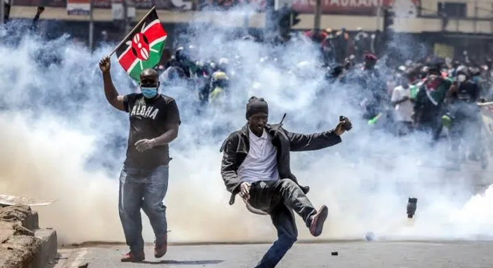 Kenya on edge as protesters and police have a go at each other Kenya on edge as protesters and police have a go at each other