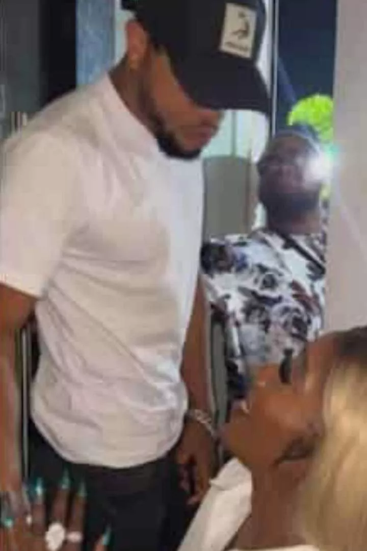 'She is so humble' - Moment Tiwa Savage exchanged pleasantries with Charles Okocha stirs reactions (Video)