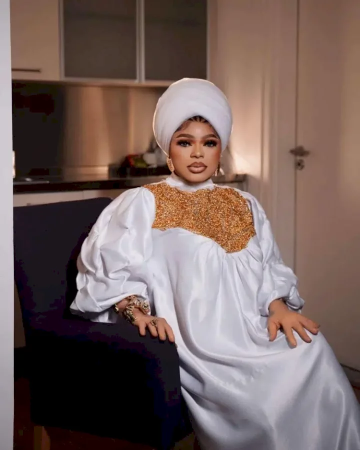 'I don't understand his hands' - Recent photo of Bobrisky raises concerns