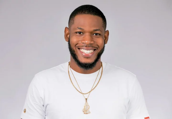 Hold your partner tight, good girls are scarce - Frodd advises