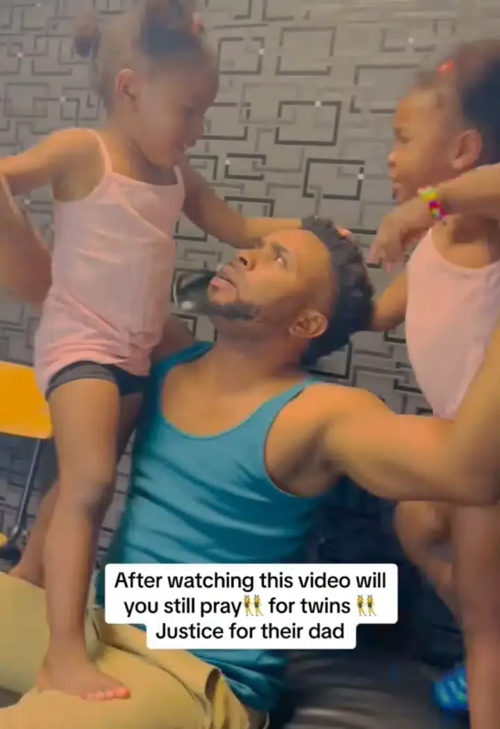 'Daddy sef don give up' - Moment twin girls battle over who will plait their daddy's hair