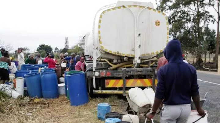 Worsening water crisis in South Africa prompts 2-minute showers, limited toilet flushing