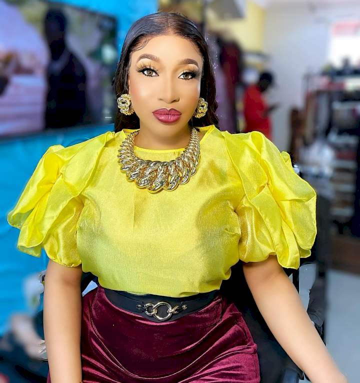 Reactions as Tonto Dikeh stuns fans with an epic throwback picture (Video)