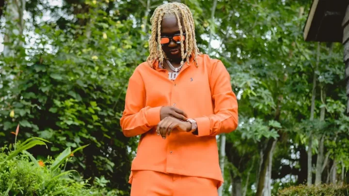 Shock as Darkoo debuts new look in music clip, sets tongues wagging (Video)