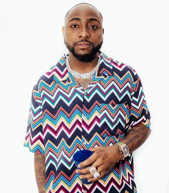 Davido reacts as registrar asks groom to cover his hair before they can continue the wedding (Video)