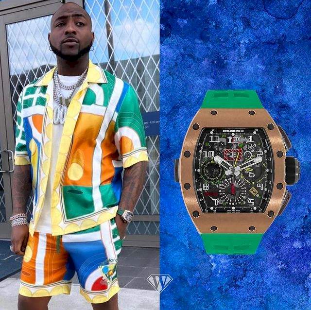 "So the ones he can't afford is not wise investment" - Netizens react to Davido's wrist watch which costs N229m after he said Drake's N1.7bn chain is a 'Dumb investment'