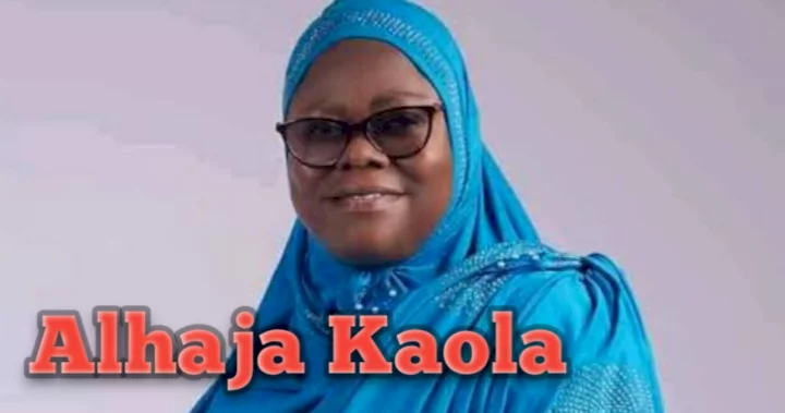 S3x tape of popular Nigerian Islamic radio presenter, Alhaja Kaola shared online (video)