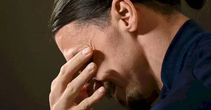 Zlatan Ibrahimovic breaks down in tears over son’s reaction on his return to Sweden (VIDEO)