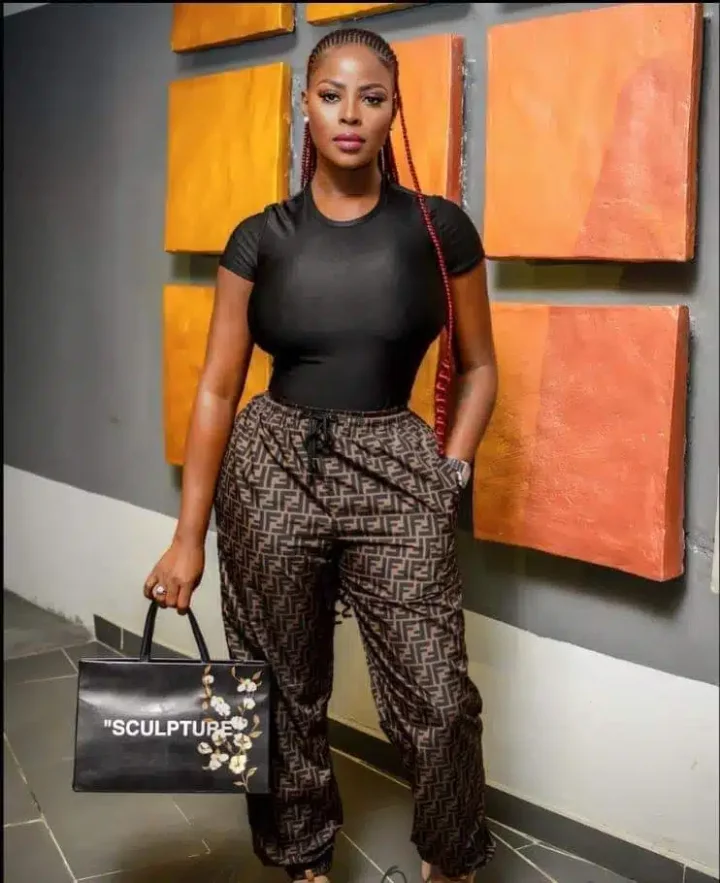 "Some of you are better than those you look up to" - BBNaija's Khloe reacts to Stefflon Don's "IT" girl post "Some of you are better than those you look up to" - BBNaija's Khloe reacts to Stefflon Don's "IT" girl post
