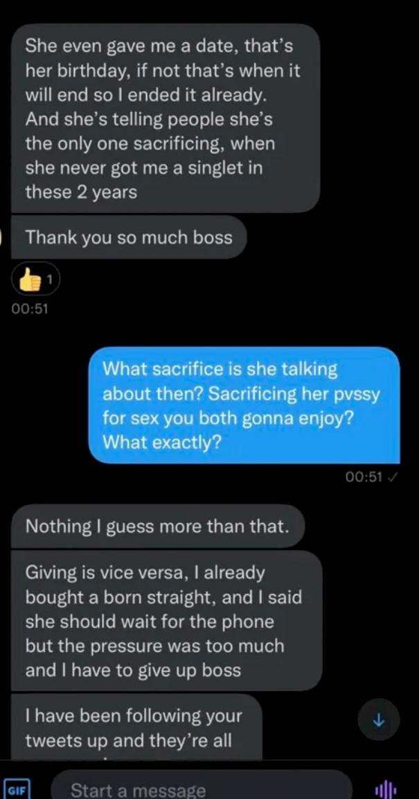 Man whose girlfriend gave him a deadline to buy her an iPhone 11 ends relationship (Screenshots)