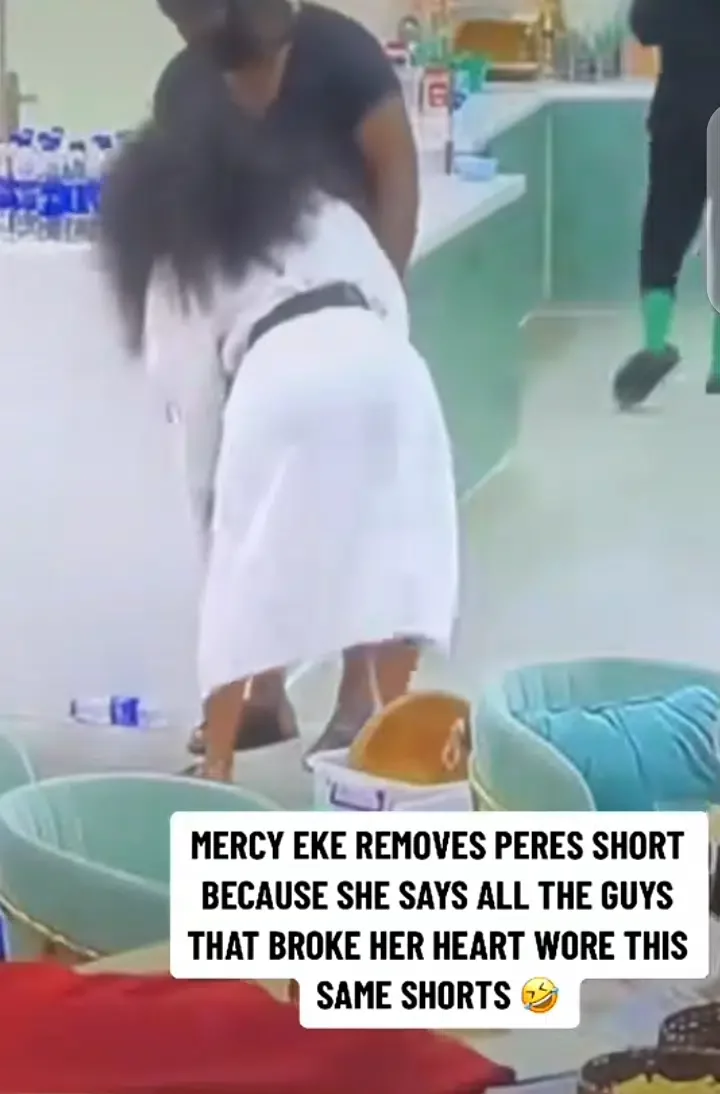 'All the guys wey break my heart, na this shorts them wear' - Mercy Eke recalls heartbreaks, pulls off Pere's shorts (Video)