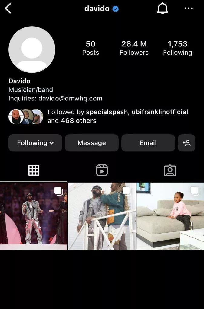 Davido shocks fans, deletes profile picture, over 4,000 photos from Instagram page