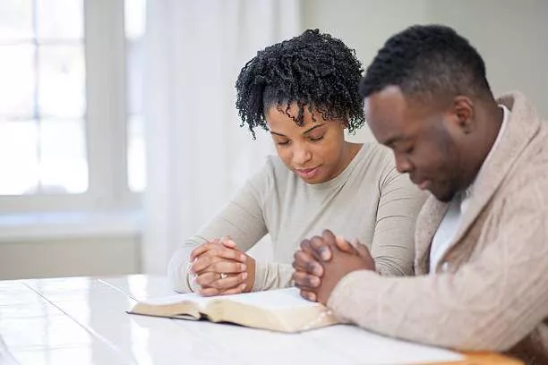 Thinking of dating a church member? Here are 5 things to consider