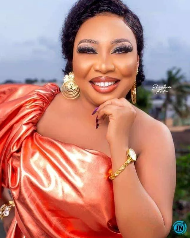 'See you in court tomorrow' - Bimpe Akintunde reacts as colleague embarrasses Jigan BabaOja at an event