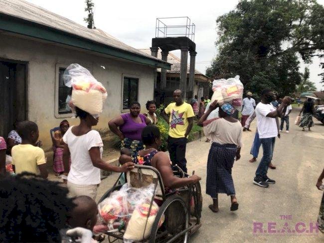 Burna Boy shares food items in River state to celebrate his Grammy win